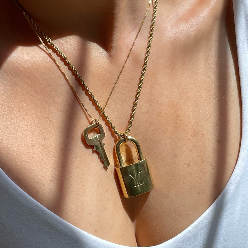 SILVER LOCKED LV PADLOCK NECKLACE